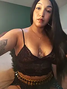 fallsforhersmile - FallsForHerSmile's free webcam - UK Sex Cams