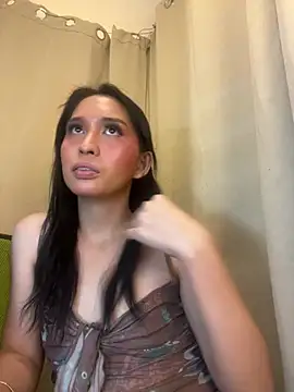 goddess_athena69 Live Webcam on Stripchat