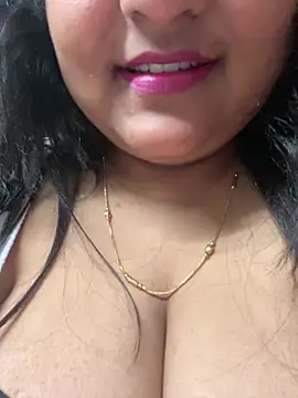 radhikkaa Stripchat cam model
