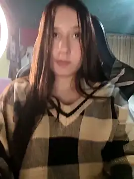 Mysticdooll69 Stripchat cam model