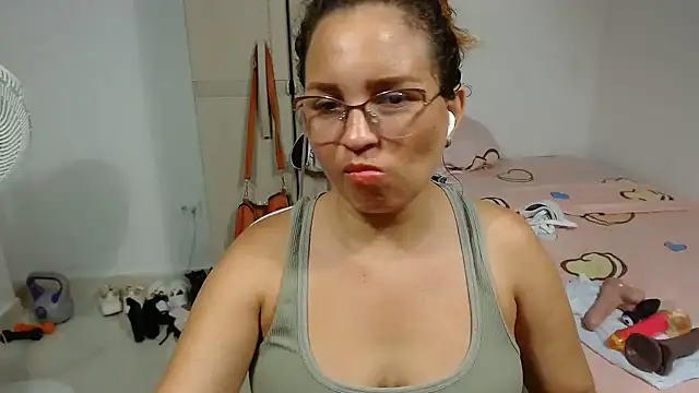 adult nude chat room Agatha Browser