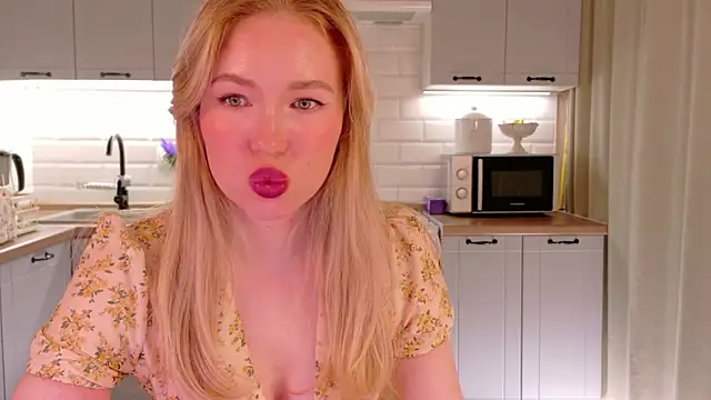 Veronika_Mitchel webcam