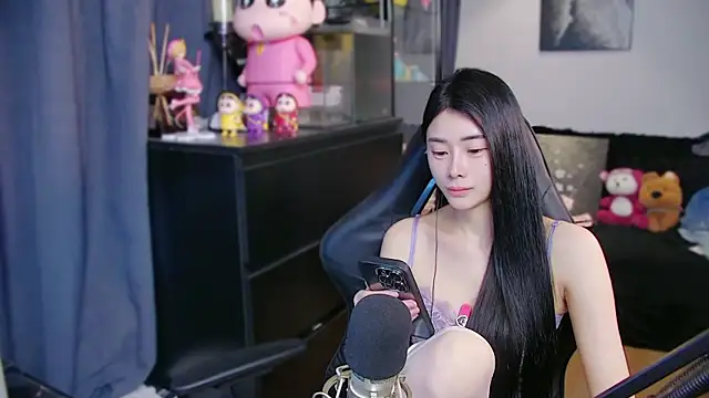 美女XiaoYuBao-在线直播