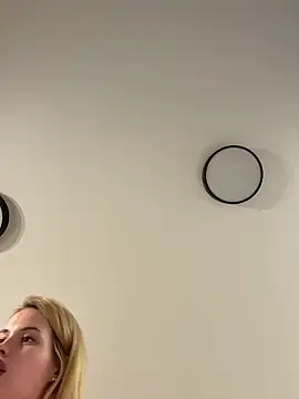 vladamais (F young) - Squirt with control last tippers