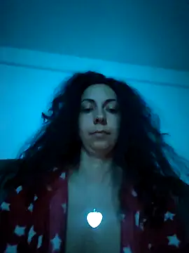 naughty69curls webcam