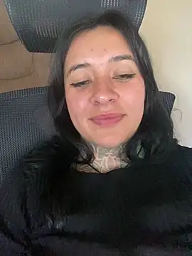 rouse_07 (F young) - Finger in my ass