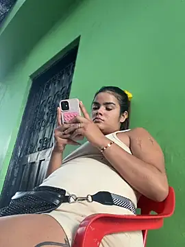 Kaily_Sweet16 webcam