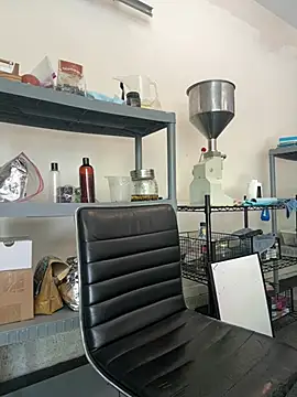 choclatepeaach - Choclatepeaach's free webcam - UK Sex Cams