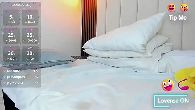 Victoria_Guzman webcam