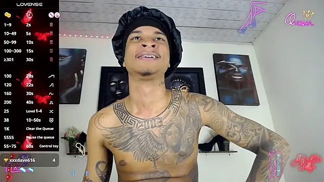 Tatoo_Noah webcam