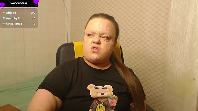 Janiffer_MiMi webcam