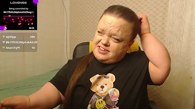 Janiffer_MiMi webcam