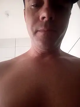 steves24 (Ask my age) - Cuzinho