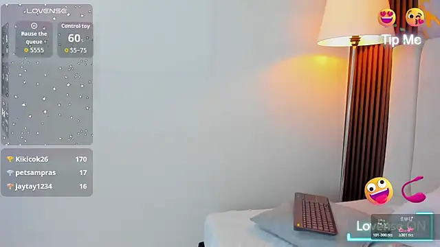 Victoria_Guzman webcam