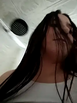 mysticdooll69 - Mysticdooll69's free webcam - UK Sex Cams