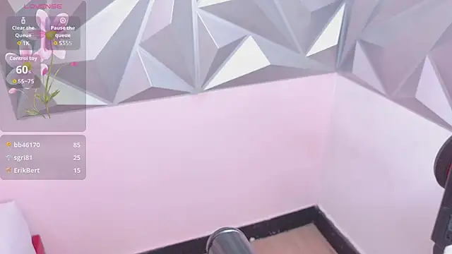 salome_diamond - Salome_diamond's free webcam - UK Sex Cams