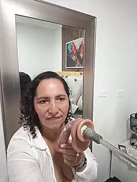 Luna_Naughty1 webcam