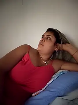 AlyDenalioficial webcam