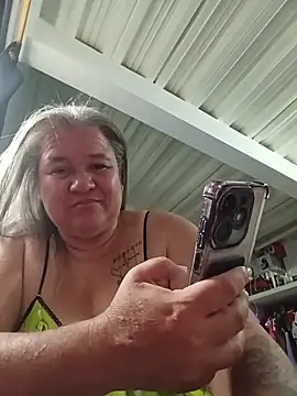 CheekySnowQueen_69 webcam