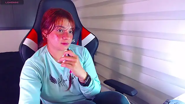 Vannessa__Shy webcam