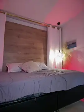 halaaa_1 - Halaaa_1's free webcam - UK Sex Cams