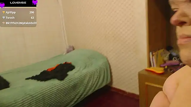 Janiffer_MiMi webcam