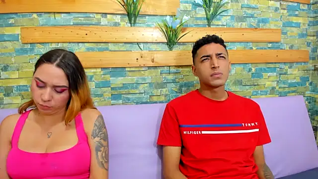 Hot_blowjobs_ webcam