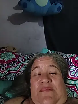 CheekySnowQueen_69 webcam