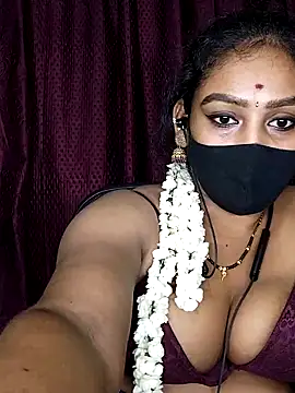 Webcam Model (Tamil_Crazy_Queen)  is live.Free join now!