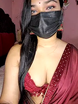 Webcam Model (ariya-03)  is live.Free join now!