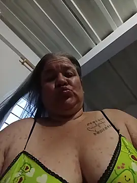 CheekySnowQueen_69 webcam