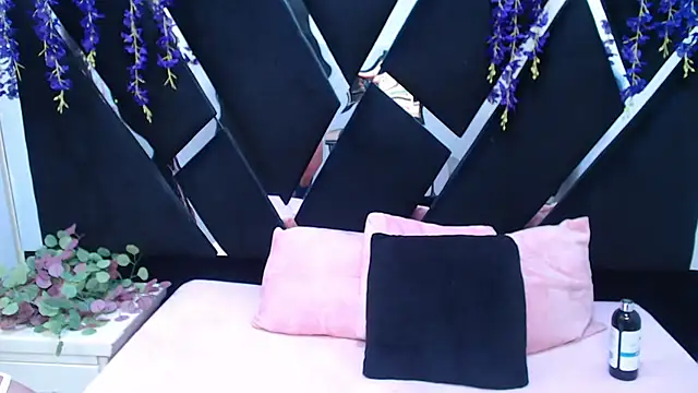 _Luna_Bennett webcam