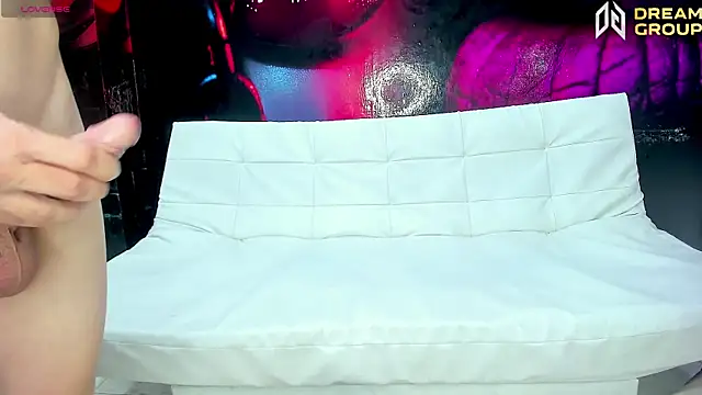 AmazingPartys webcam