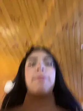 Shalom_pink18 webcam