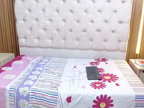 sayarahotcl202 webcam