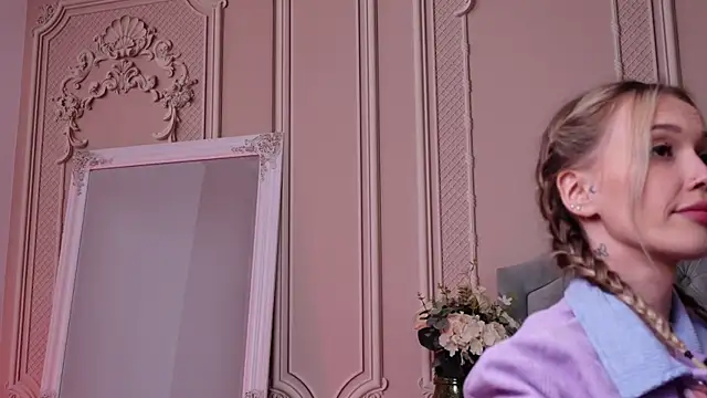 lucyaddison - LucyAddison's free webcam - UK Sex Cams