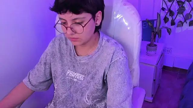 adult video cam Nathaly Ds