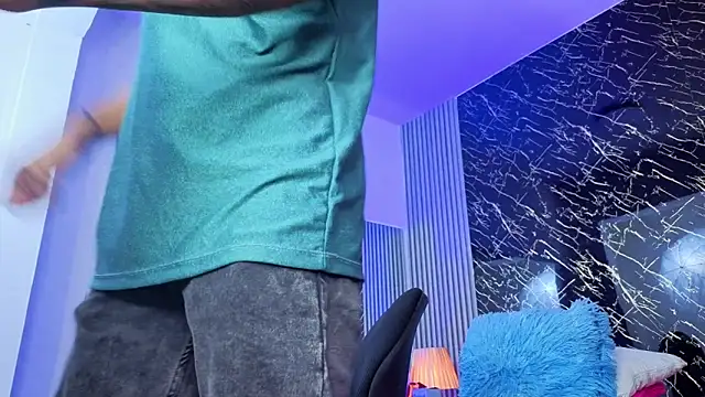 jonas_conor (M young) - strip for you 🔥