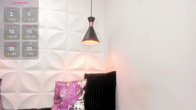 valeriecute18 webcam