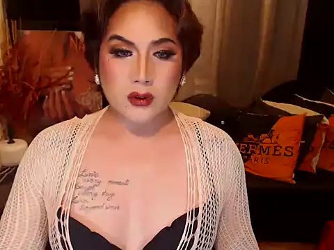 YourMistressAggy webcam