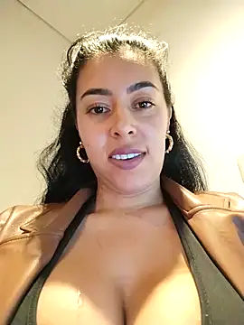 luianna (F young) - Take off my top and drool on my breasts