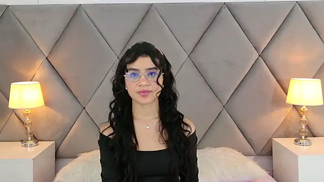 oliviadiaz - OliviaDiaz's free webcam - UK Sex Cams