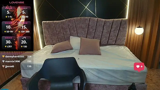 NatashaMason_ webcam