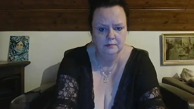 TiffanyMature webcam