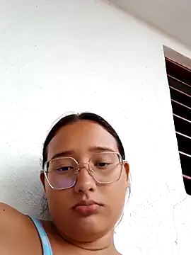 naughty_girl_hot_ webcam