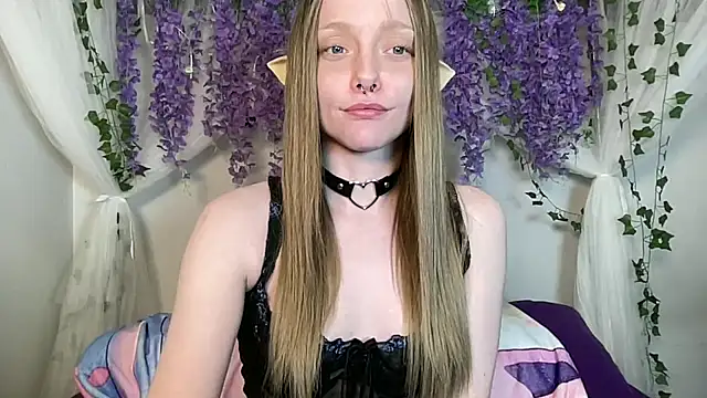 elfgirlana - ElfGirlAna's free webcam - UK Sex Cams