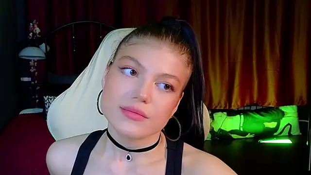 softeach - Softeach's free webcam - UK Sex Cams