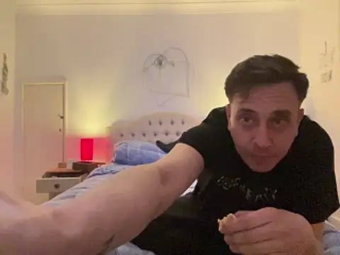 malcolm2334 - Malcolm2334's free webcam - UK Sex Cams