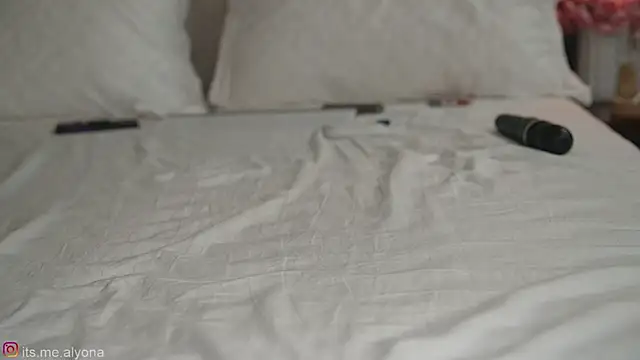 alyonaqueen_ (F young) - Keep me wet darling :devil: