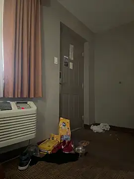 Stressreliever82 webcam